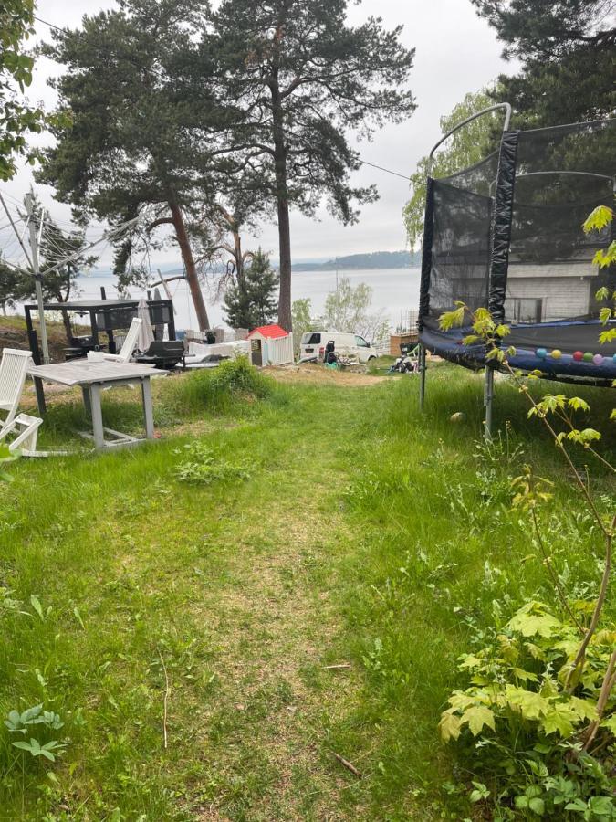 Nice Apartment With1 Bedroom Separate Living Room With A Sofa Bed And A Tiny Kitchen A Bathroom Located In Nordstrand Near By The Sea For 3 Guests With A Garden And Grill 5 Extra Guests With Extra Cost In The Cabin With Sea View Just Outside The Apar Oslo Exteriér fotografie