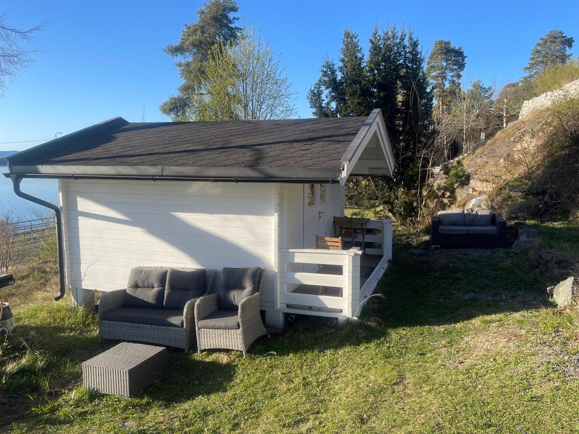 Nice Apartment With1 Bedroom Separate Living Room With A Sofa Bed And A Tiny Kitchen A Bathroom Located In Nordstrand Near By The Sea For 3 Guests With A Garden And Grill 5 Extra Guests With Extra Cost In The Cabin With Sea View Just Outside The Apar Oslo Exteriér fotografie